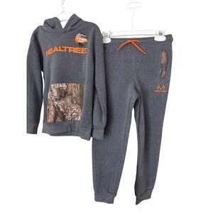 Boys‎ Size 5 REALTREE Hoodie Gray With Matching Jogger Camo Pouch NWT